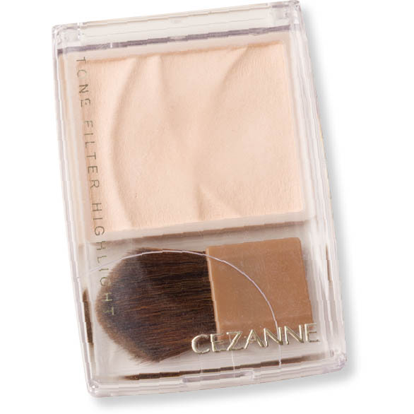 セザンヌ トーンフィルター ハイライト 01（サラちゃん私物）