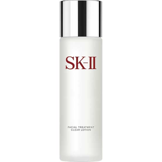 フェイシャル トリートメント クリア ローション
160ml ￥10,450（編集部調べ）／SK-II