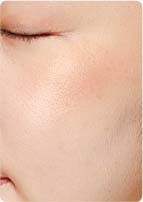 ジバンシイ　プリズム・リーブル・デュアルトーン・ハイライター 004