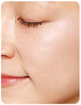 キャンメイク　むにゅっとハイライター 01